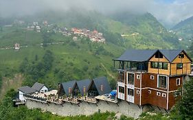Varya Tatil Koeyue Bed & Breakfast